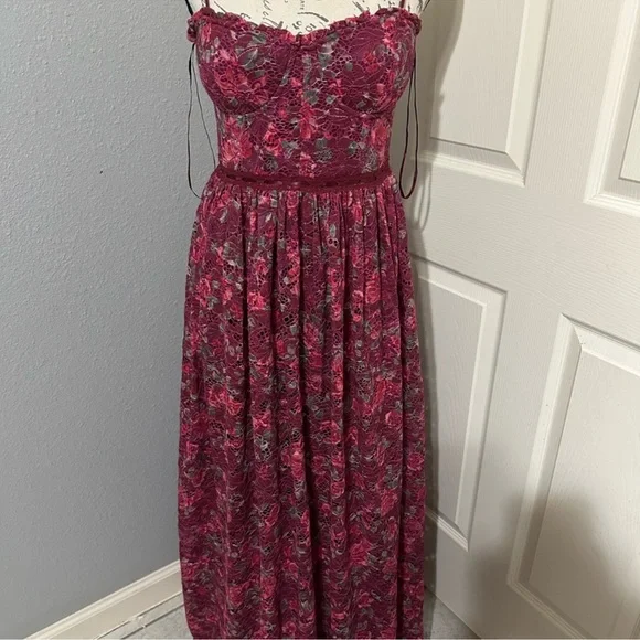 Altar’d State Liora Floral Maxi Dress Burgundy Lace Floral Corset Ribbon SZ XS - Picture 7 of 11